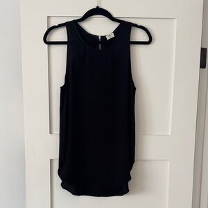 Wilfred Classic Black Sleeveless Blouse